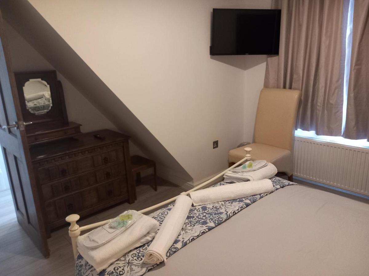 Luxury Holiday Home, Near Beach Southend-on-Sea Exteriör bild