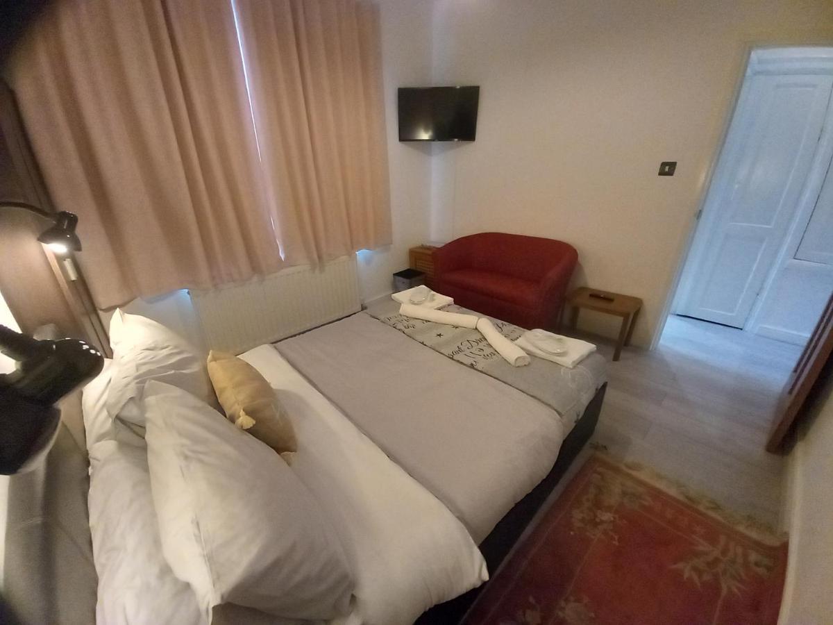 Luxury Holiday Home, Near Beach Southend-on-Sea Exteriör bild
